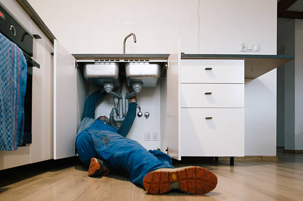 Professional Leak Detection technician working in Lexington, MO